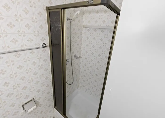 Lumineux Avec Vue Sur Les Montagnes 公寓 洛伊克巴德